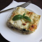 White Lasagna with Mushrooms, Spinach and Turkey