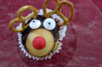 Merry Christmas! and Reindeer Cupcakes