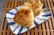 Yaki Onigiri (Grilled Rice Ball)