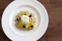 Oatmeal with Simmered Apples, Raisins & Soy Yogurt