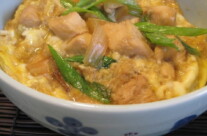 Oyakodon (Chicken and Egg Bowl)