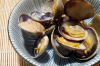 Asari no Sakamushi (Sake Steamed Clams)