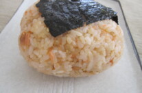 Sake Onigiri (Salmon Rice Ball), A Bebe & Mama Favorite